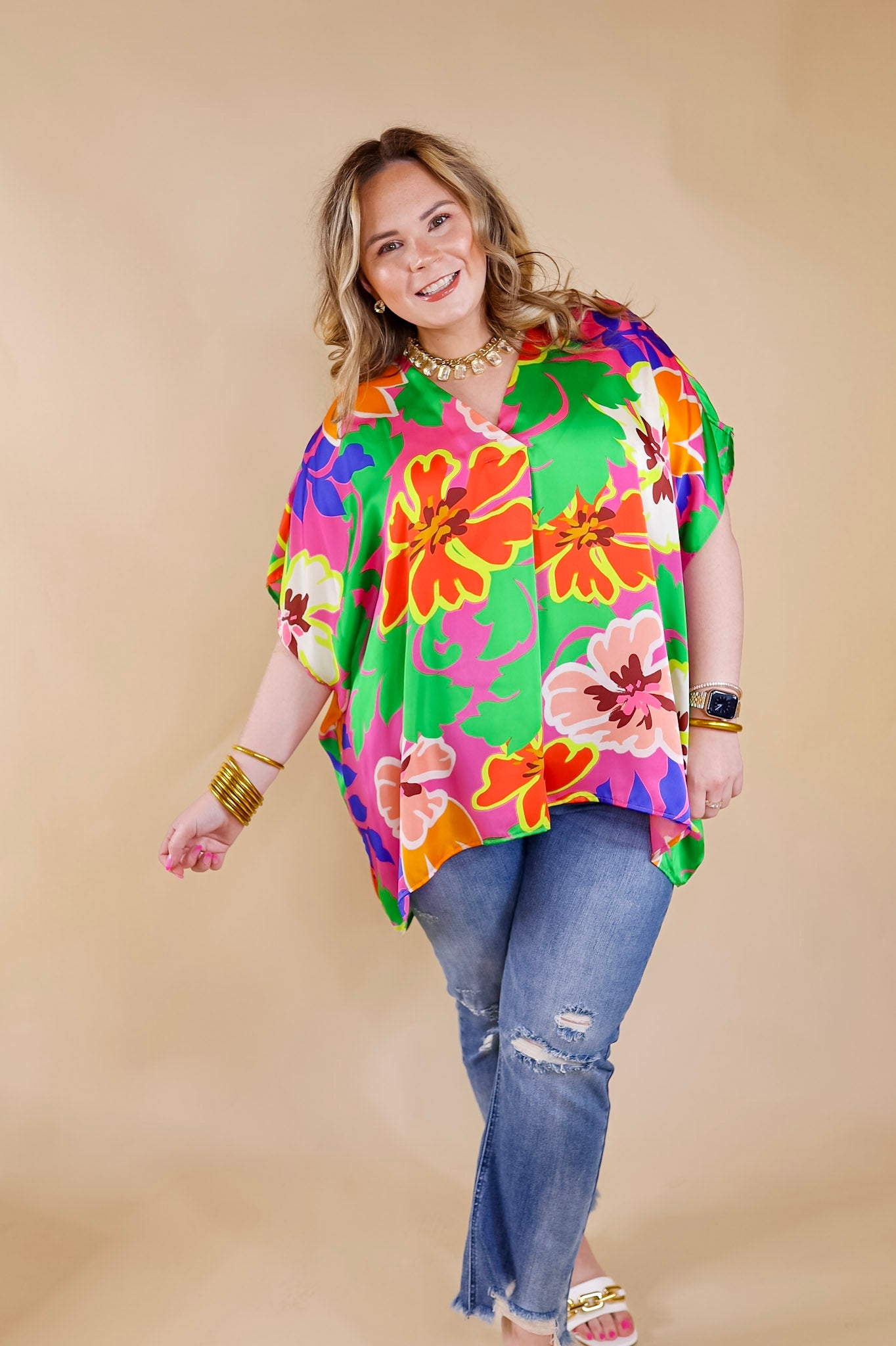 Weekend Out V Neck Placket Floral Short Sleeve Top in Pink Mix - Giddy Up Glamour Boutique