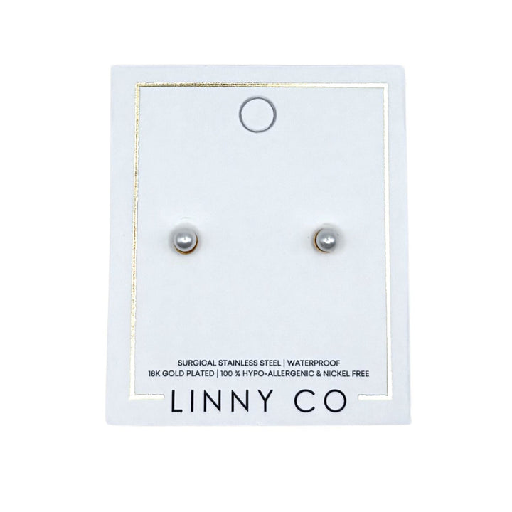 Linny Co | Payton Pearl Gold Tone Flatback Stud Earrings