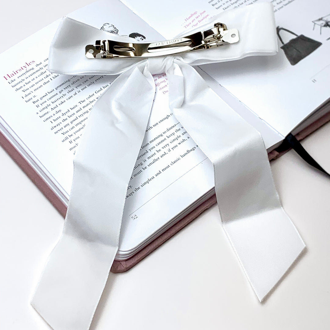 City Sunset Velvet Bow in White - Giddy Up Glamour Boutique