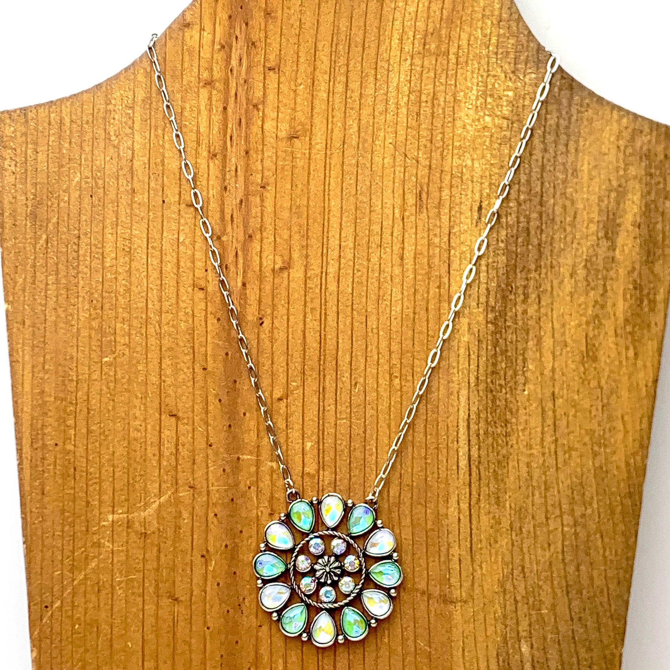 Desert Daisy Silver Tone Flower Concho Necklace in Green and Ivory - Giddy Up Glamour Boutique