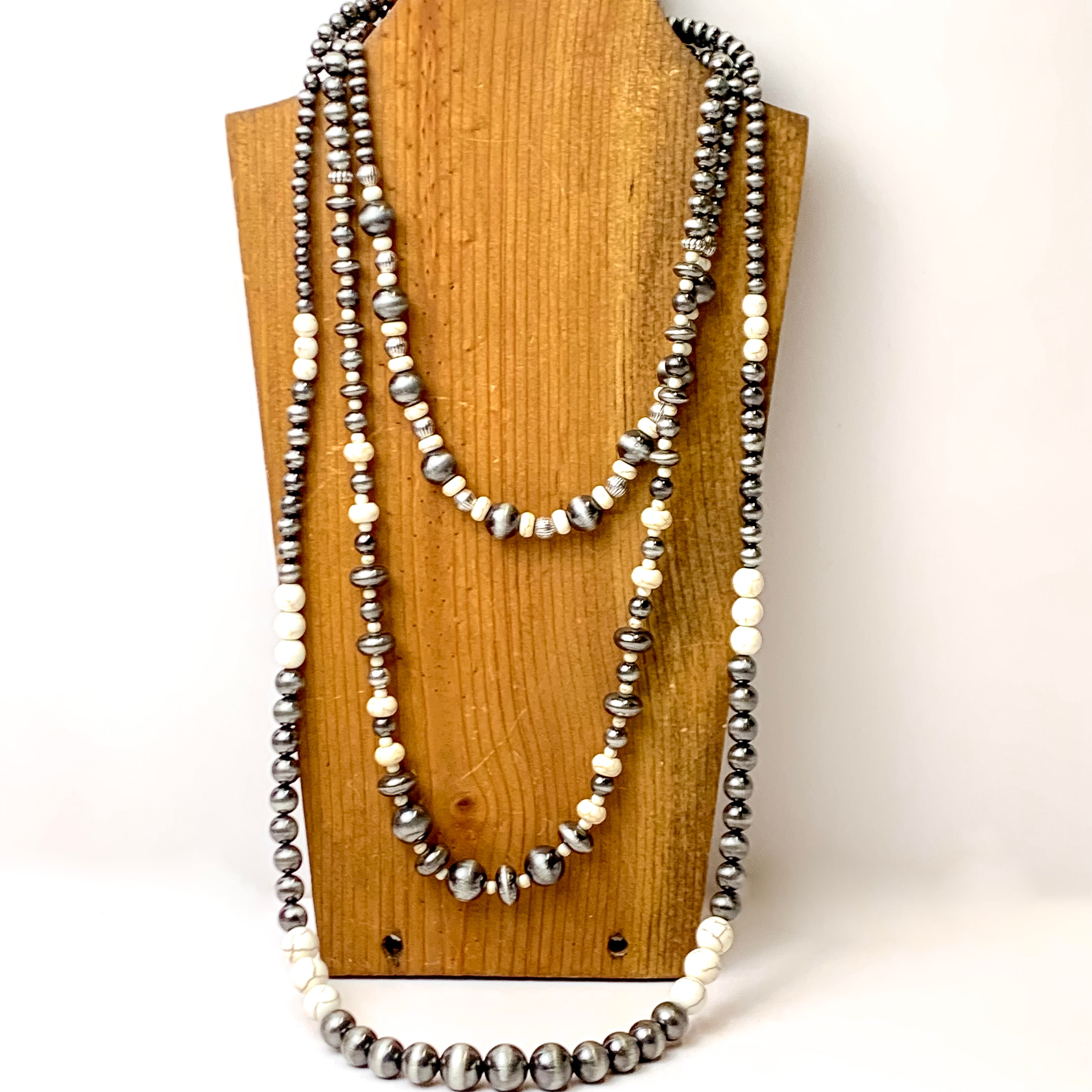 3 Strand Graduated Faux Navajo Pearl Necklace in Ivory - Giddy Up Glamour Boutique