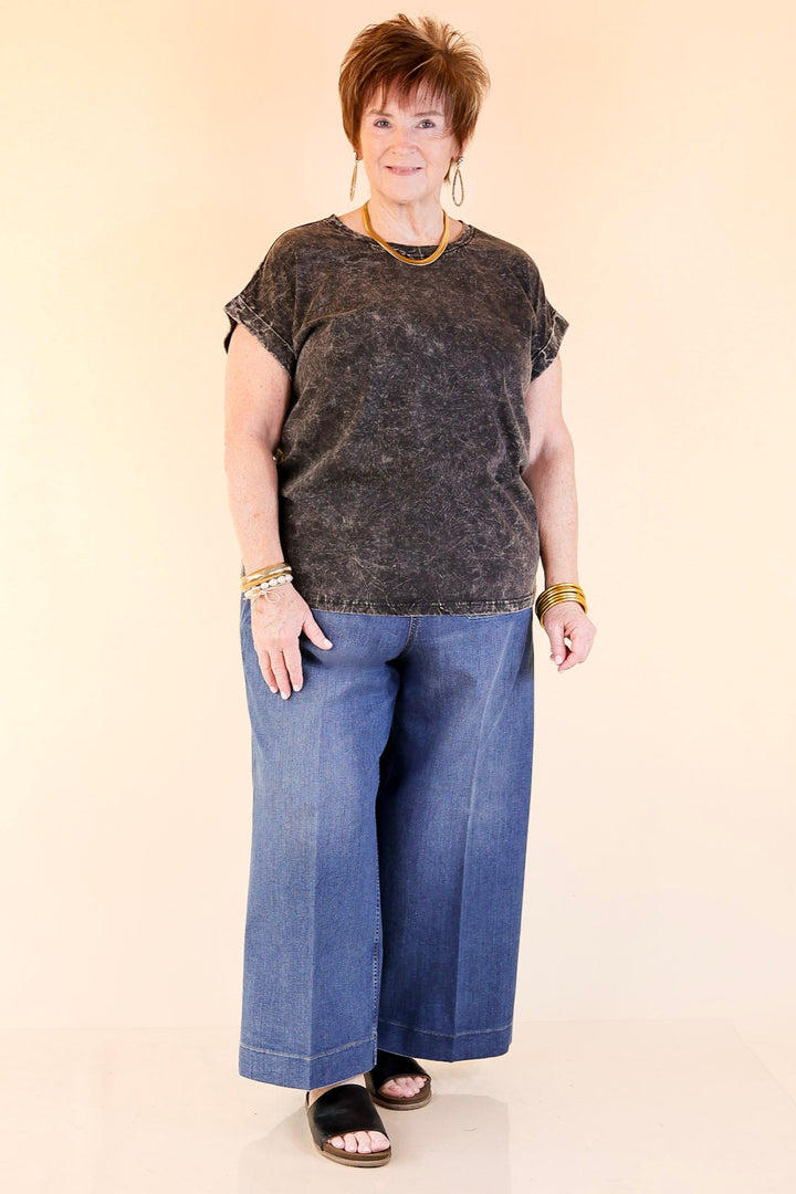 Chic Made Easy Short Sleeve Shirt in Ash Black