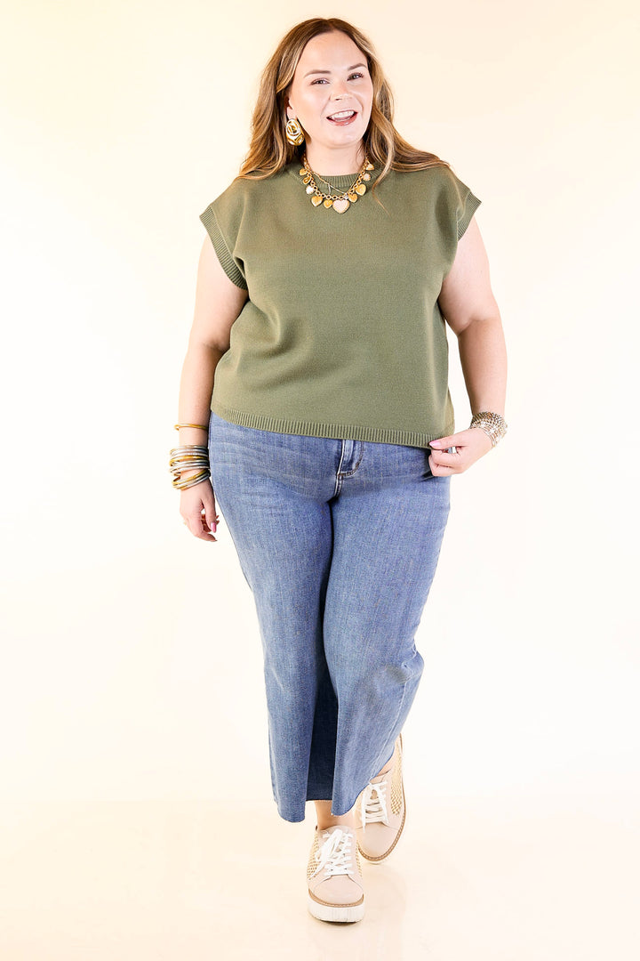 Effortlessly Yours Short Sleeve Crew Neck Sweater in Light Olive Green