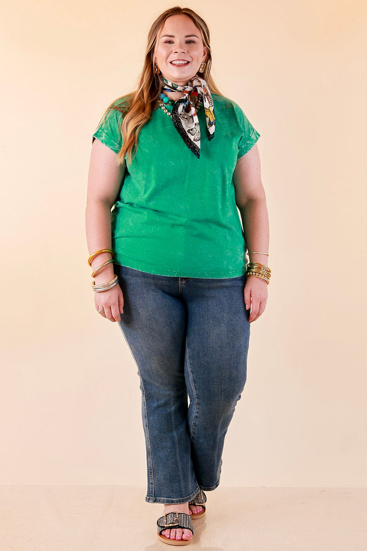 Chic Made Easy Short Sleeve Shirt in Green