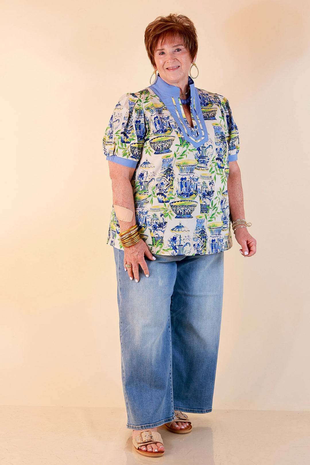 Coast is Clear Vase Print Contrast Trim Top with Puff Sleeves in Blue Multi