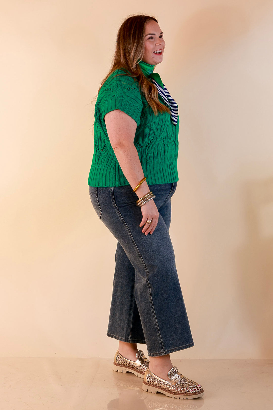 Knit to Last Cable Knit Short Sleeve Sweater Top in Kelly Green