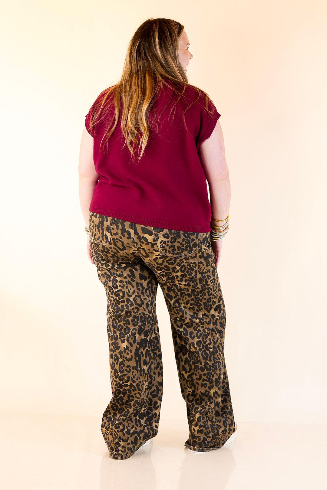 Effortlessly Yours Short Sleeve Crew Neck Sweater in Maroon