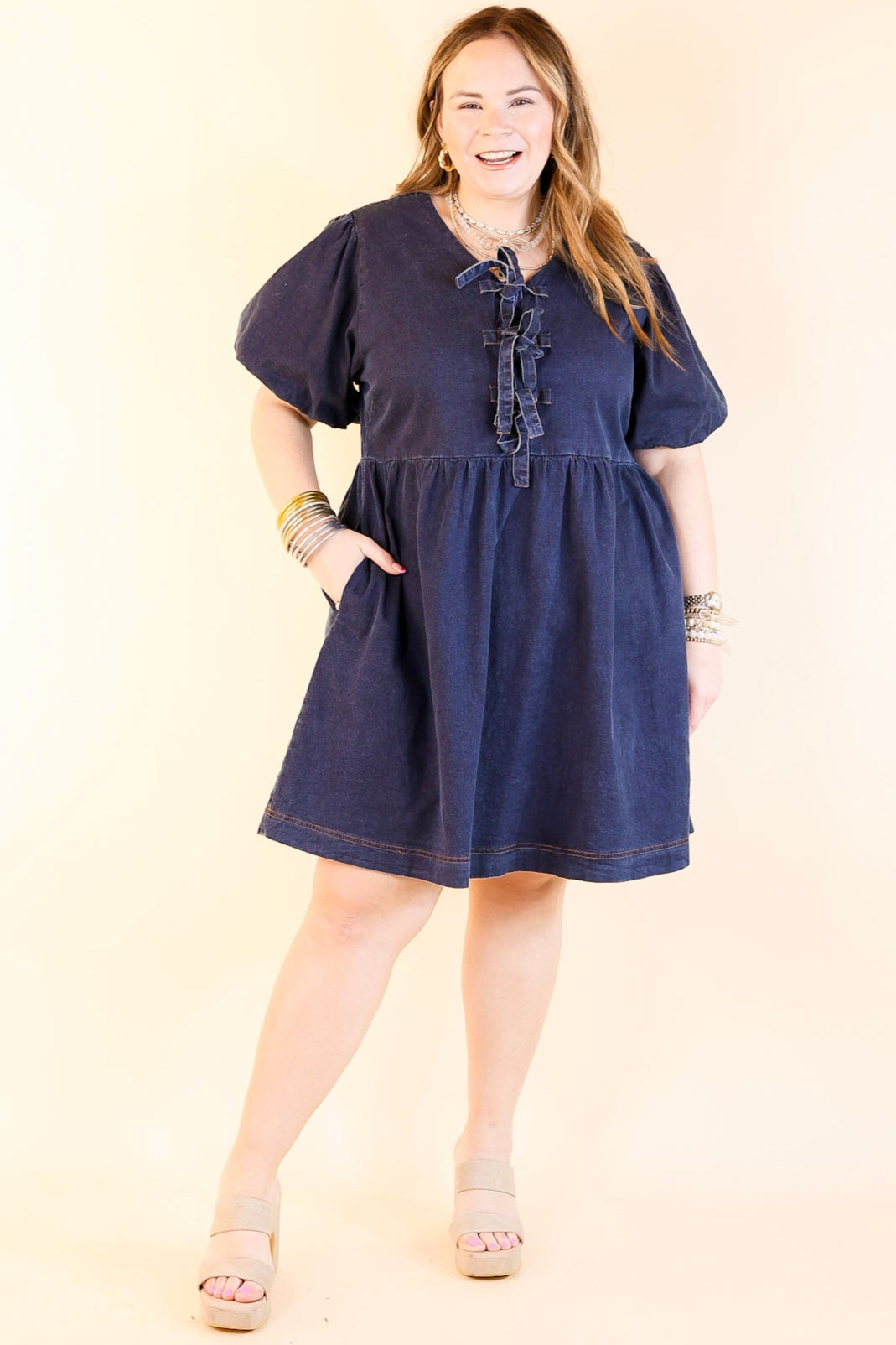 Timeless Trend Short Sleeve Denim Dress with Bows in Medium Wash