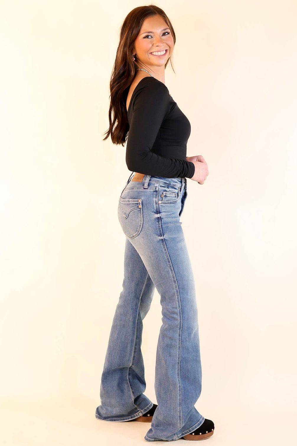 Judy Blue | Ready to Roll Tummy Control Flare Jean with Shield Back Pockets in Vintage Medium Wash