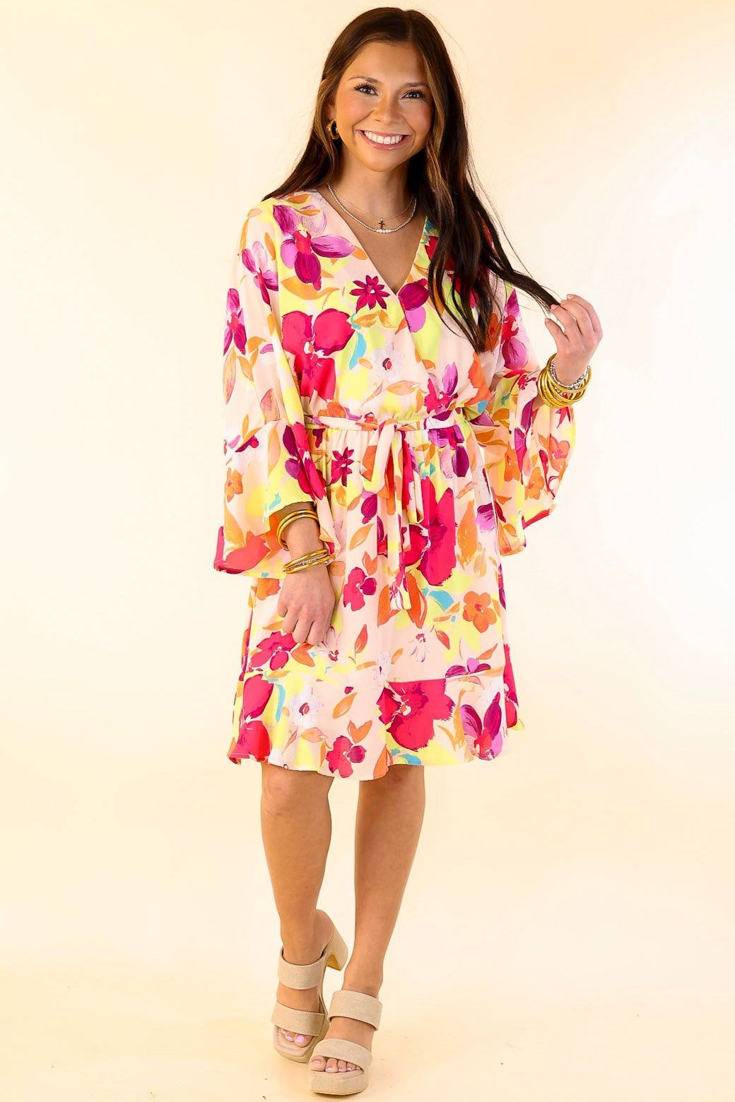 Super Chic Floral Ruffle Sleeve V Neck Dress with Waist Tie in Blush Pink