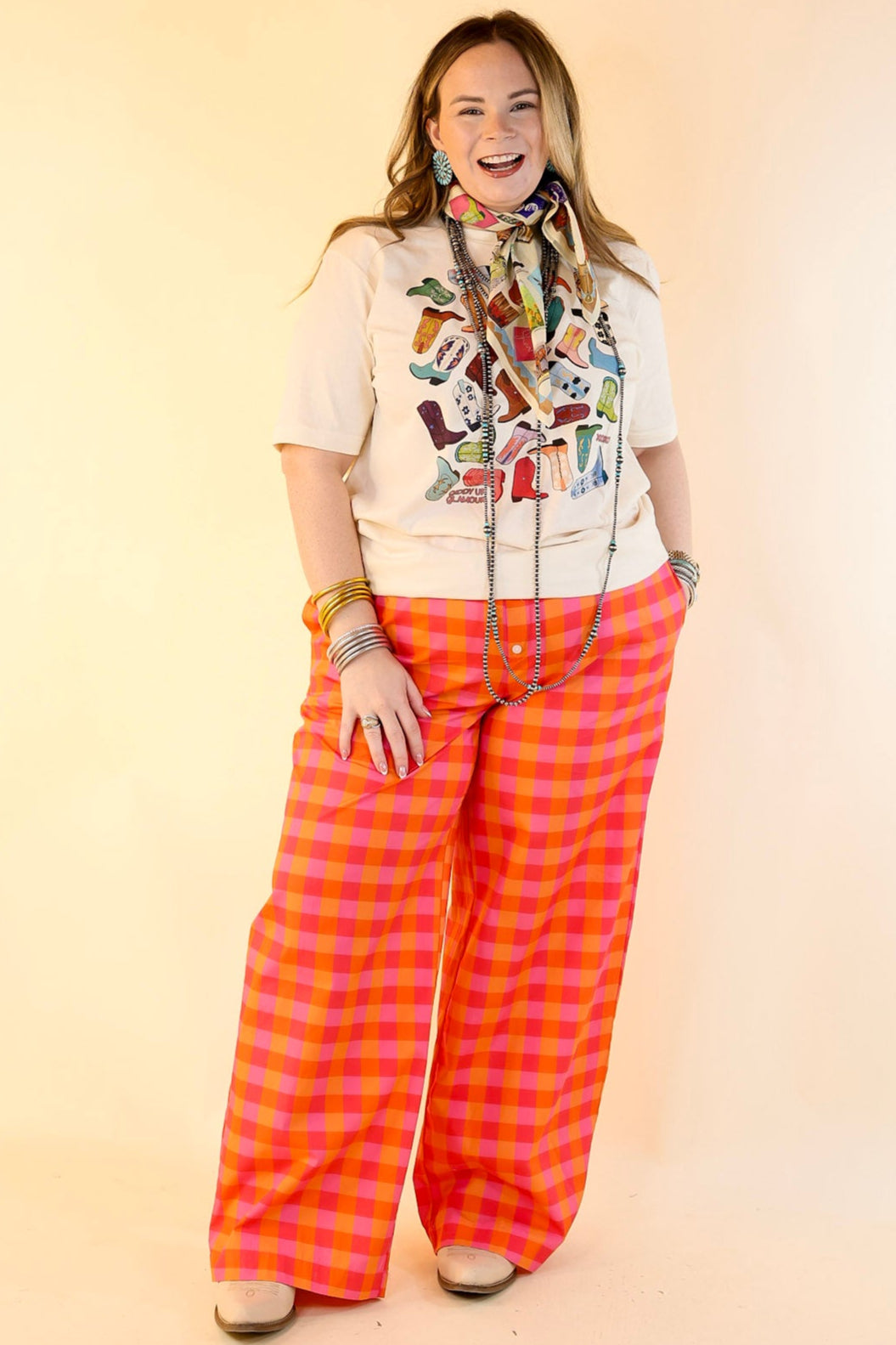 XOXO Art & Co | Boot Love Short Sleeve Graphic Tee in Natural Cream