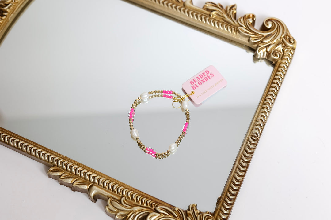 Beaded Blondes | Hot Pink Pearl Poppi Bracelet