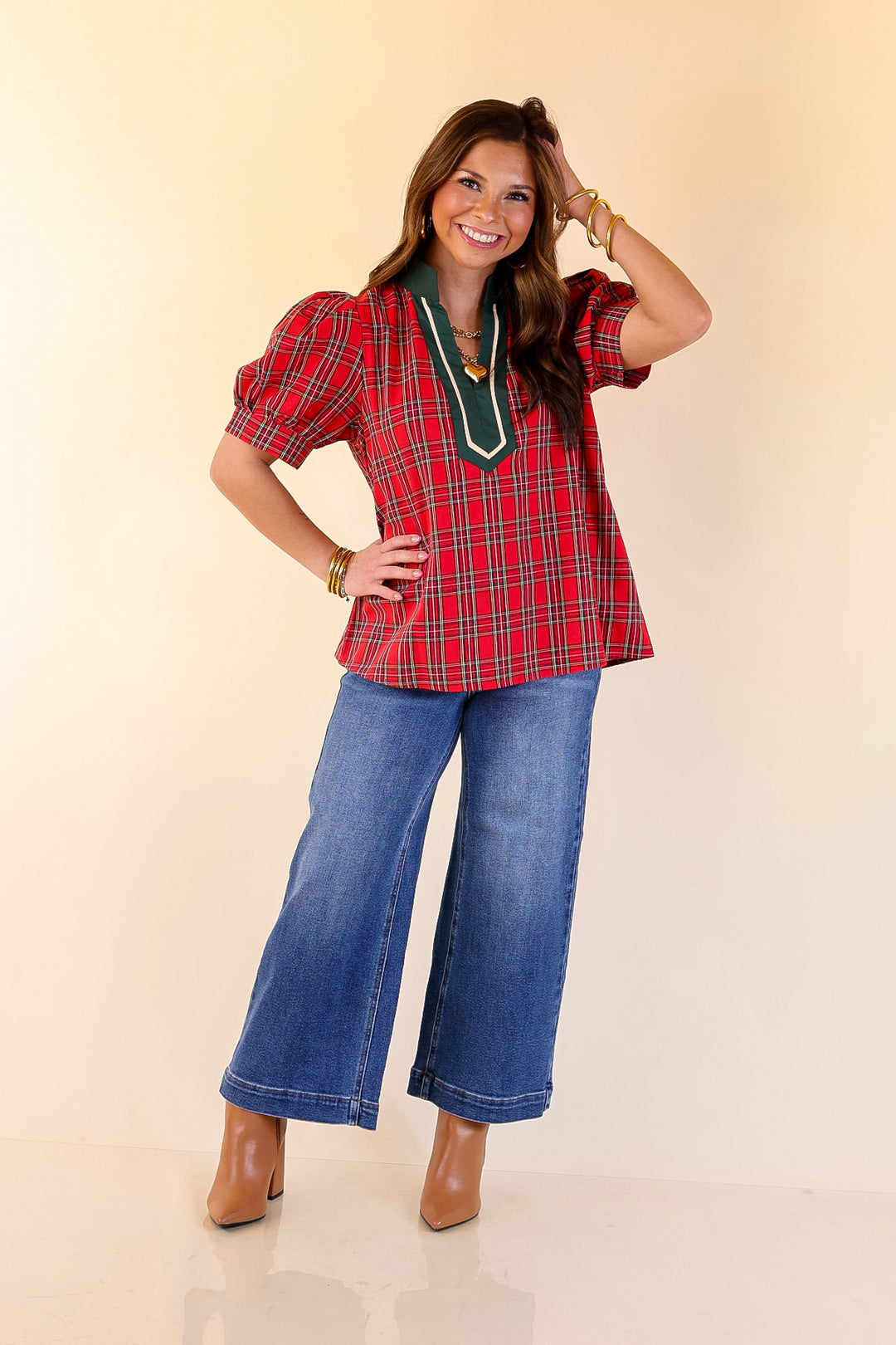 Chic Statement V Neck Plaid Top with Short Balloon Sleeves and Green Trim in Red