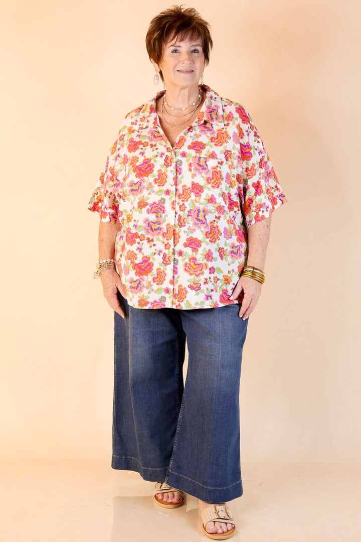 Enchanted Blooms Floral Print Top with Collar in Off White