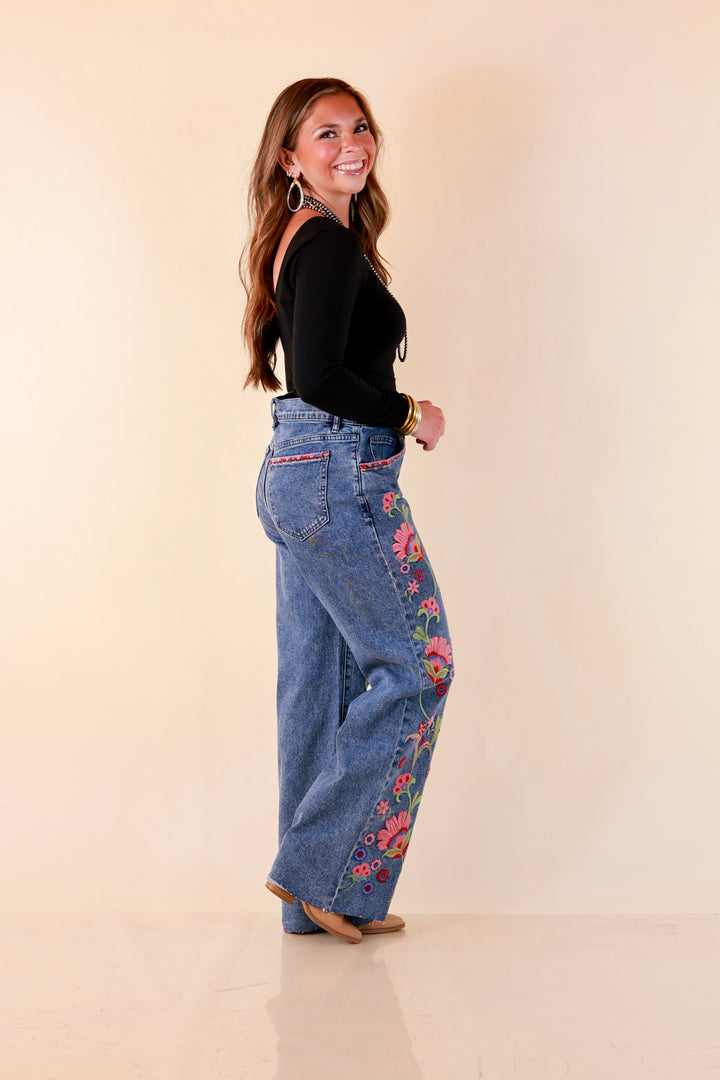 Artfully Yours Straight Leg Raw Hem Embroidered Denim Jeans in Medium Wash