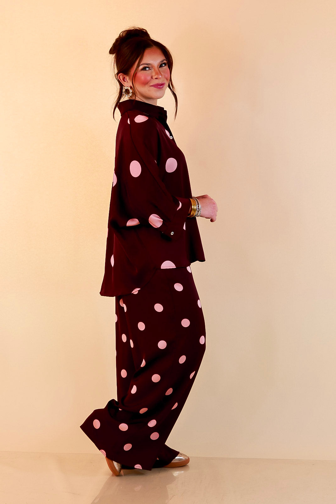Two of a Kind Full Length Wide Leg Pull-On Drawstring Blush Pink Polka Dot Pants in Maroon