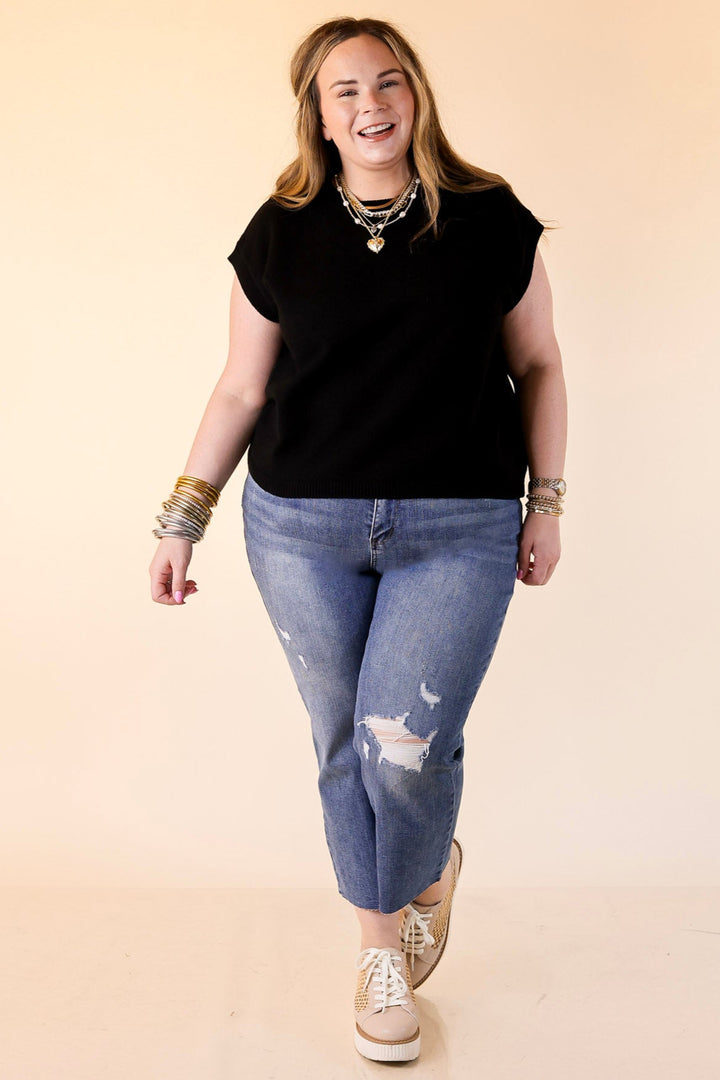 Effortlessly Yours Short Sleeve Crew Neck Sweater in Black