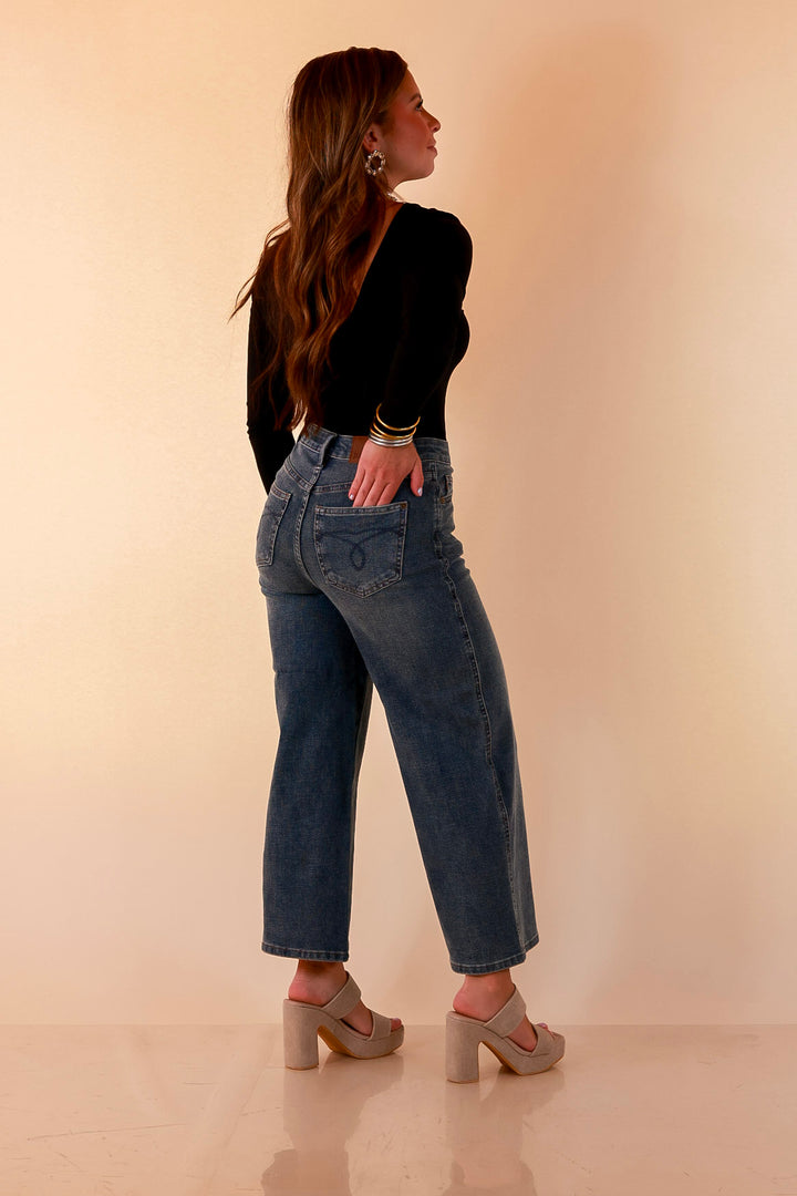 Judy Blue | Everyday Icon Cropped Wide Leg Denim Jeans in Medium Wash