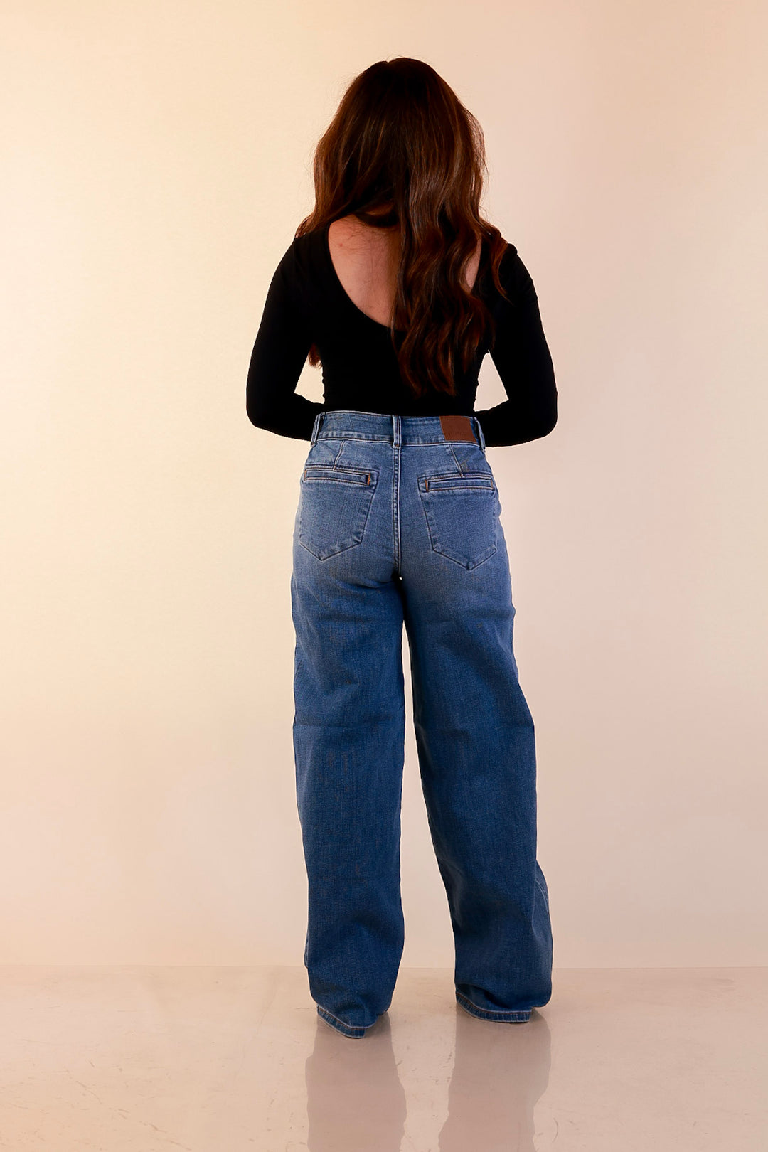 Judy Blue | Go With Everything Double Button Fly Wide Leg Column Trouser Jean in Medium Wash