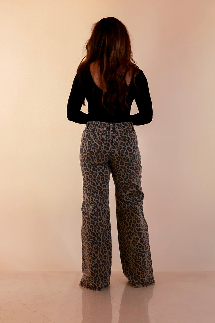 Risen | Run the Show Wide Leg Bootcut Jeans in Cheetah Print
