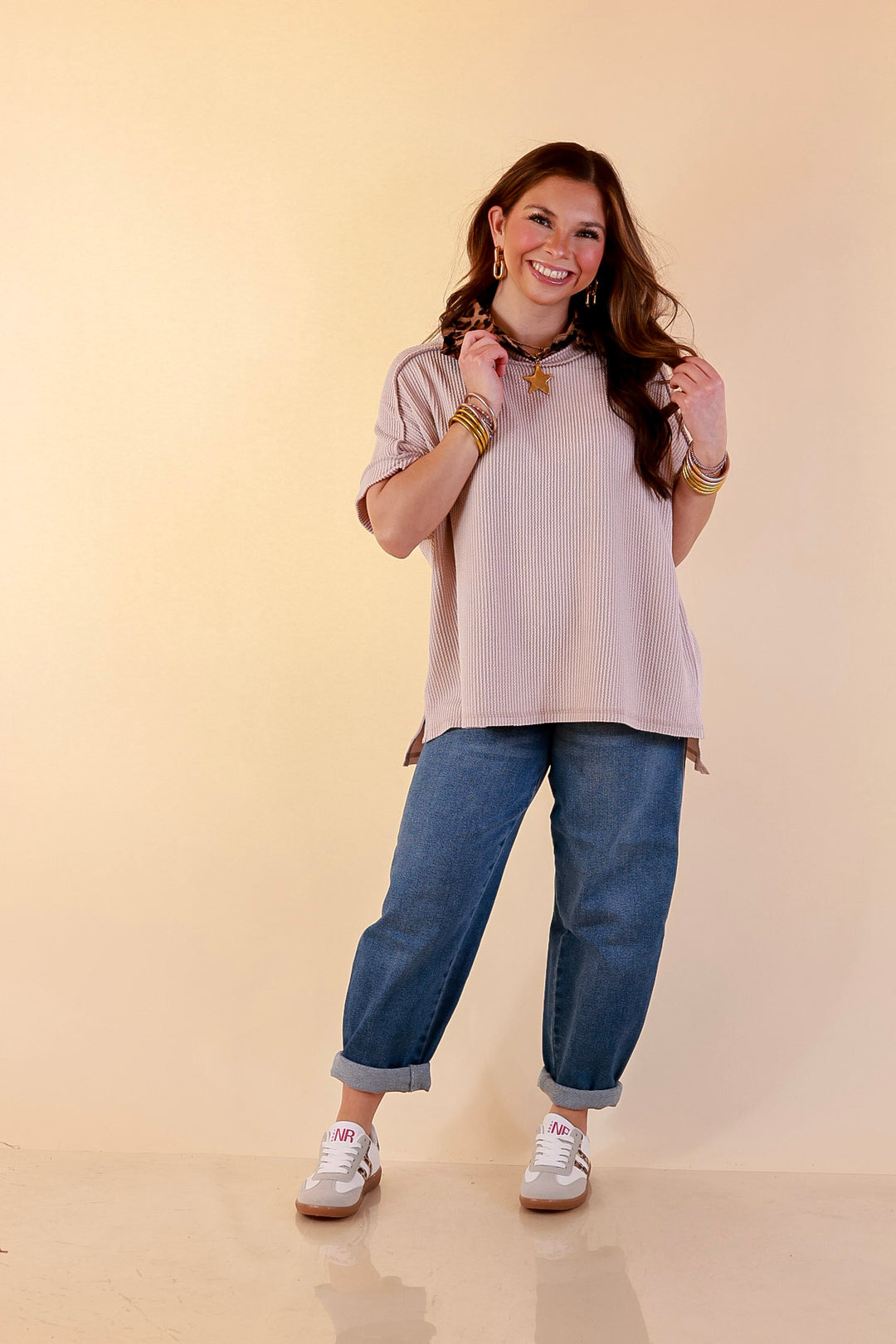 Daily Perfection Scoop Neck Short Sleeve Ribbed Top in Natural Brown