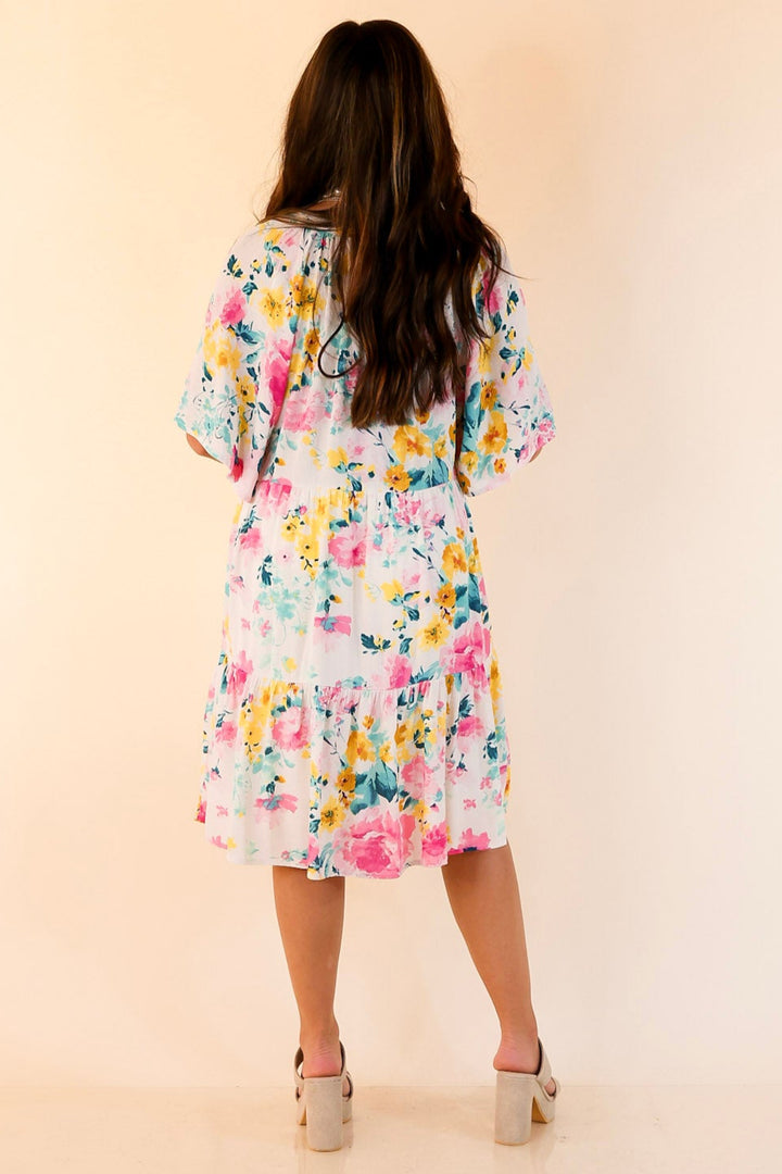 Piece Of Paradise Tiered Floral Dress with Keyhole in Ivory