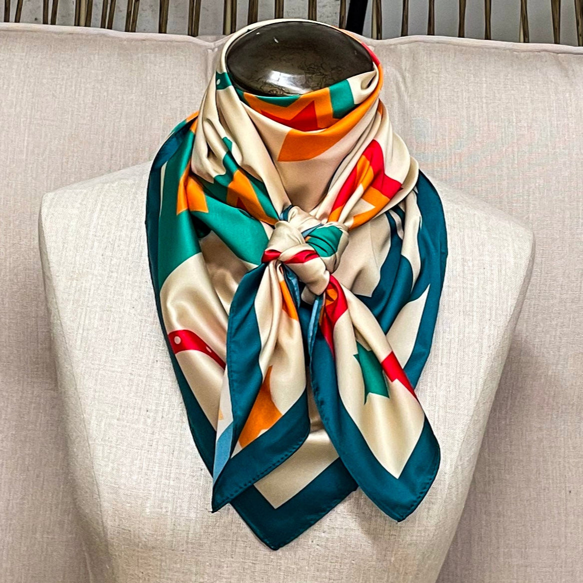 Buck Off Wild Rag – Giddy Up Glamour Boutique