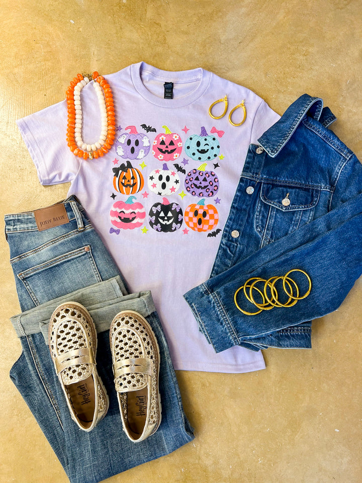 The Pumpkin Club Colorful Jack-O’-Lantern Halloween Graphic Tee in Lavender Purple