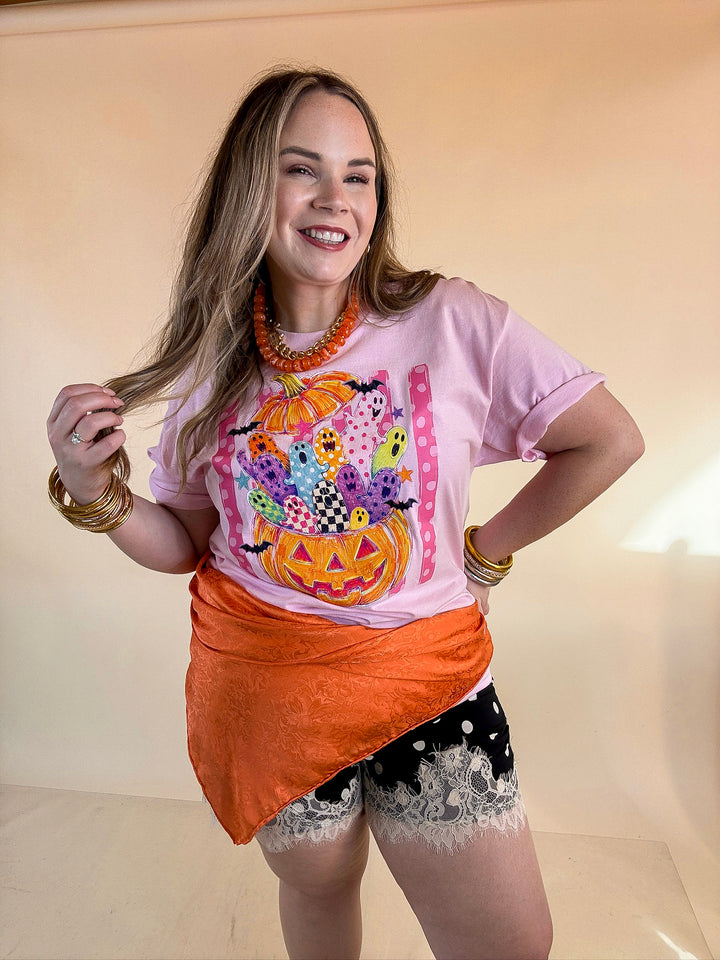Pick of the Patch Colorful Ghost &amp; Jack-O’-Lantern Halloween Graphic Tee in Light Pink