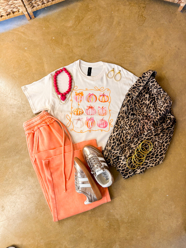 Pretty Little Pumpkins Bow and Pumpkin Fall Graphic Tee in Natural