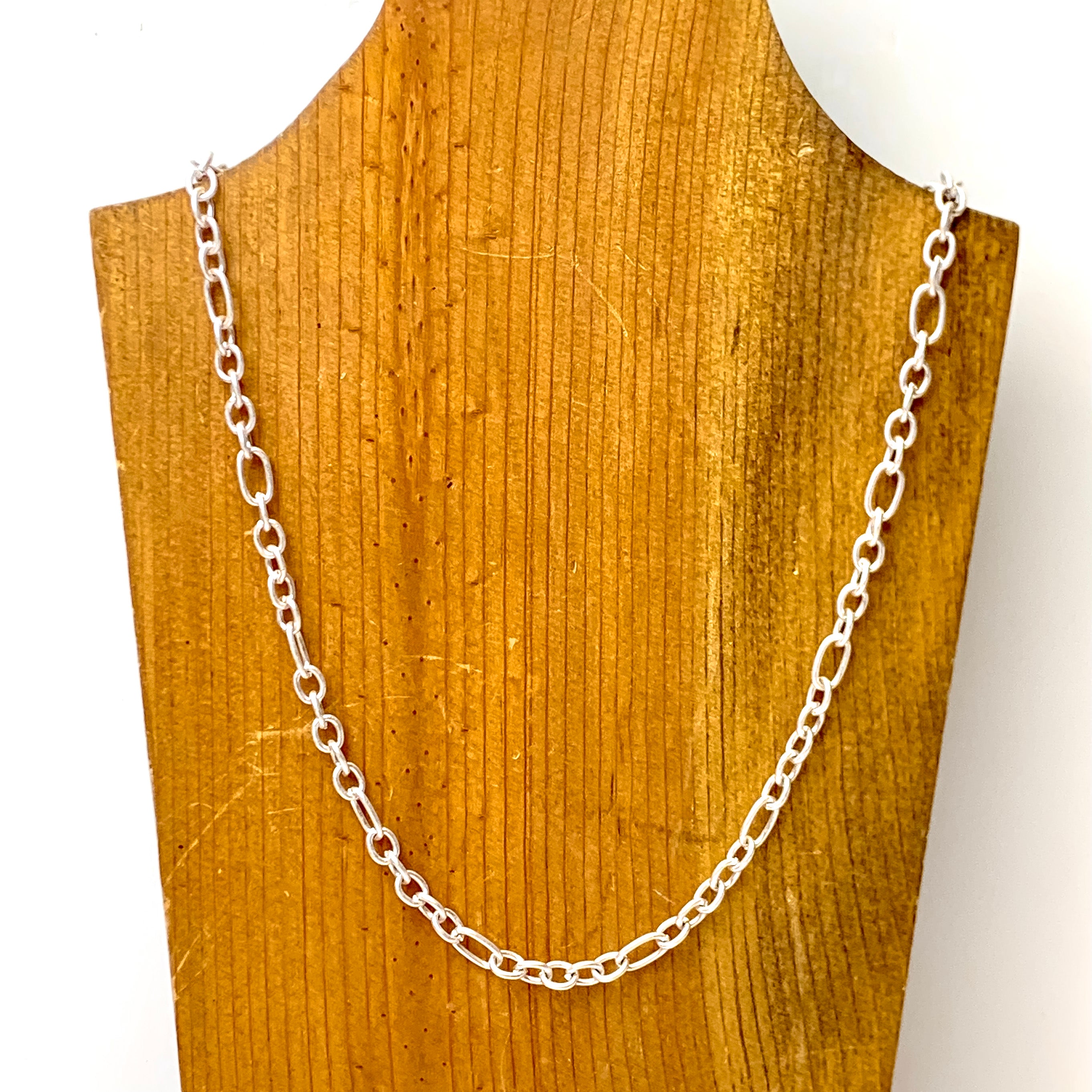 Minimalist Chain Link Necklace in Matte Silver - Giddy Up Glamour Boutique
