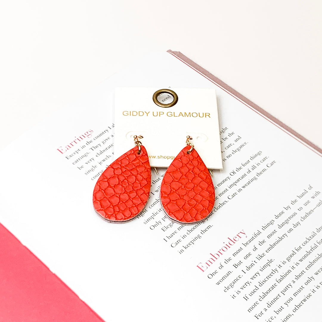 Scarlet Siren Teardrop Earrings in Coral - Giddy Up Glamour Boutique