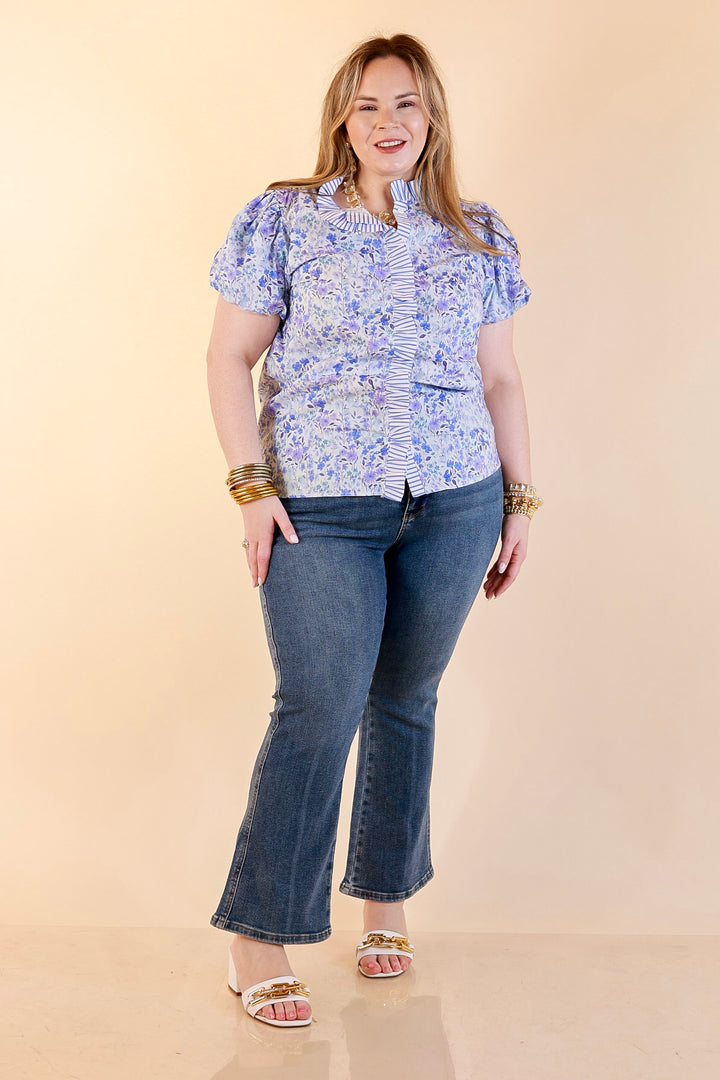Bloom with Grace Short Puff Sleeve Ruffle Trim Button Front Floral Peplum Top in Blue