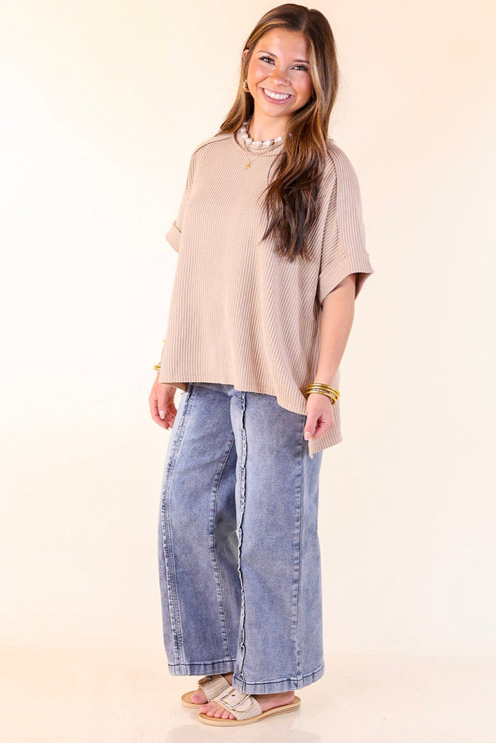 Daily Perfection Scoop Neck Short Sleeve Ribbed Top in Mocha Brown