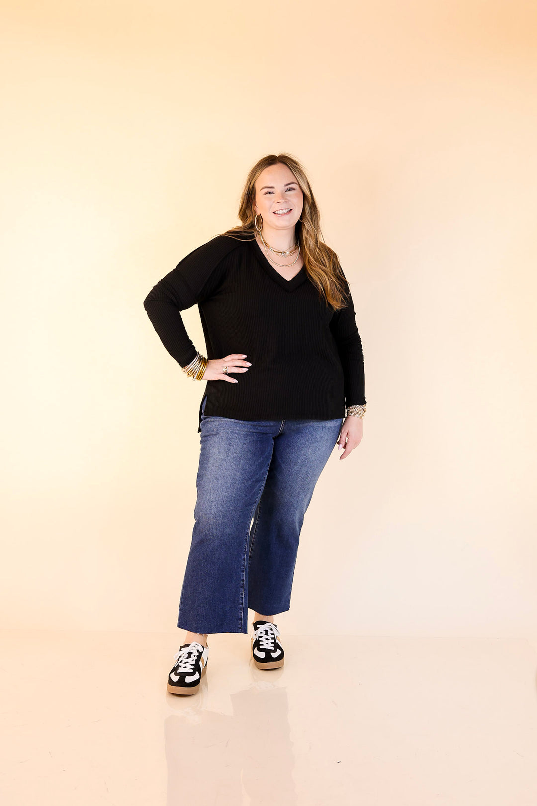 Daily Perfection V-Neck Long Sleeve Ribbed Top in Black