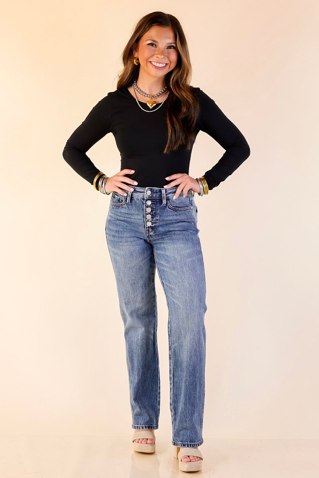 Judy Blue | Simply Styled Rigid Magic Button Fly Slim Straight Jeans in Medium Wash