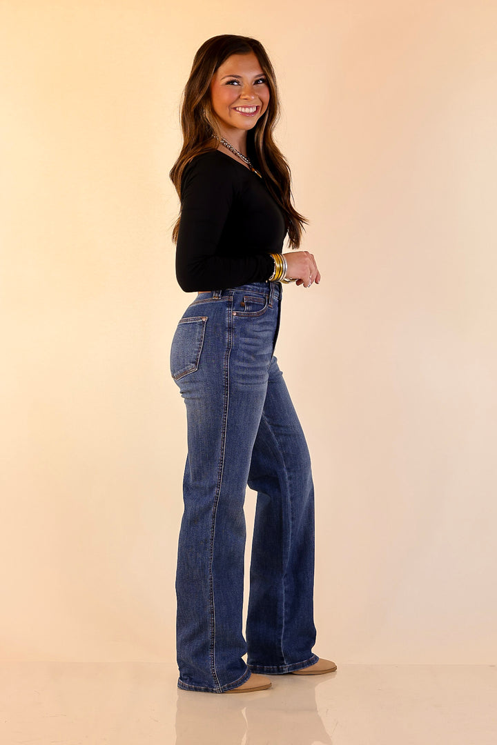 Judy Blue | Perfect Foundation Tummy Control Straight Leg Jean in Medium Wash
