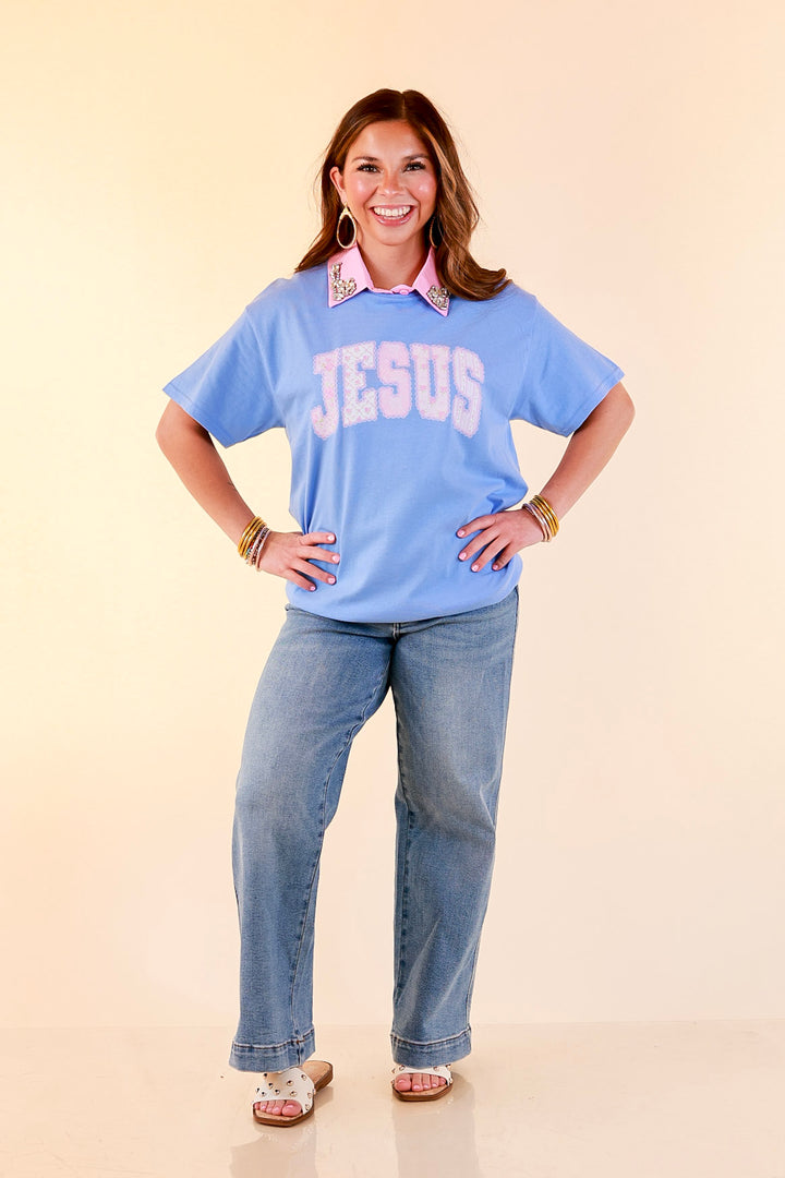 Faith in Full Bloom "Jesus" Print Short Sleeve Graphic Tee in Periwinkle Blue