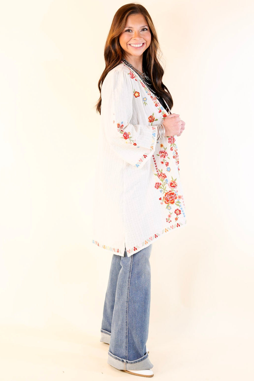 Enchanting Escapes Floral Embroidered 3/4 Sleeve Kimono in Ivory