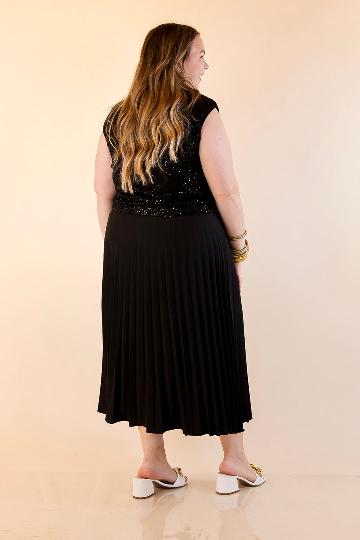 Sequin Sleek Sleeveless Dressy Sequin Top in Black