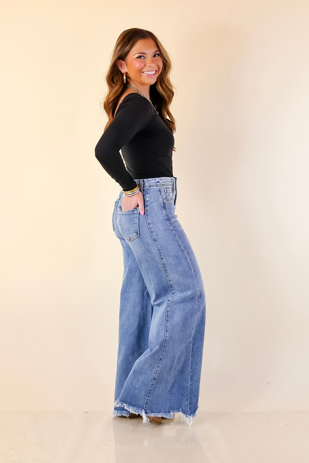 Risen | Holding Steady Wide Leg Raw Hem Jeans in Medium Wash