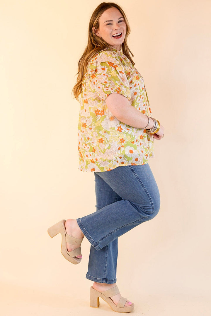 Daily Basis Front Keyhole Floral Top in Ivory and Green