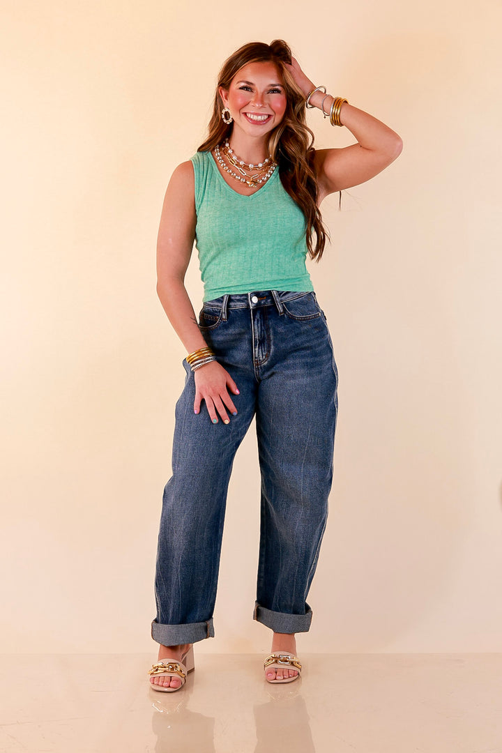 Simply Essential Sleeveless Ribbed Knit V Neck Tank Top in Kelly Green