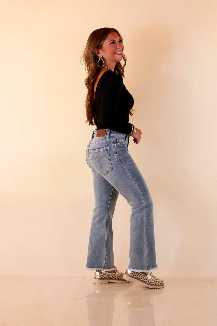 Judy Blue | Worth Repeating Cropped Kick Flare Jean in Light Wash