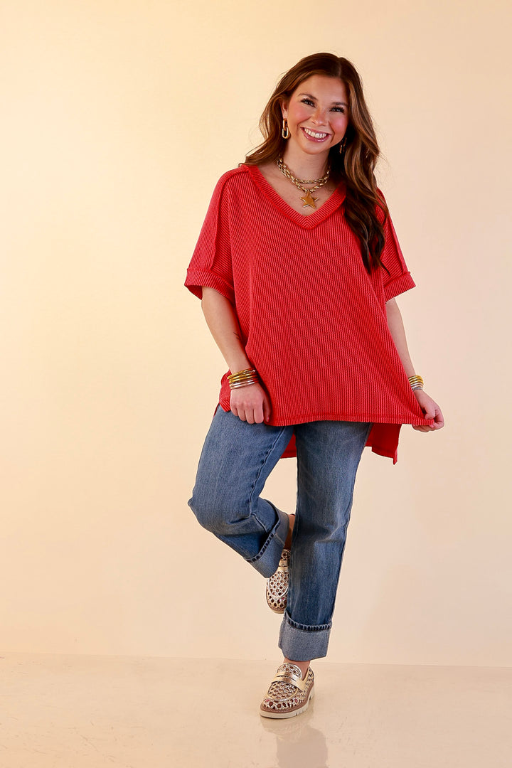 Daily Perfection V Neck Short Sleeve Ribbed Top in Red