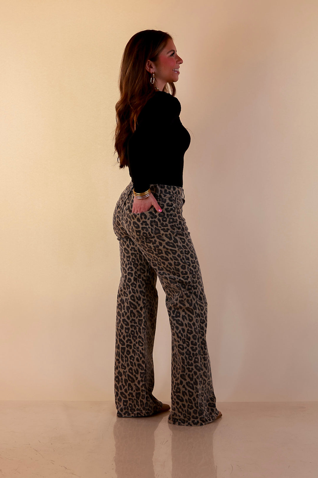 Risen | Run the Show Wide Leg Bootcut Jeans in Cheetah Print