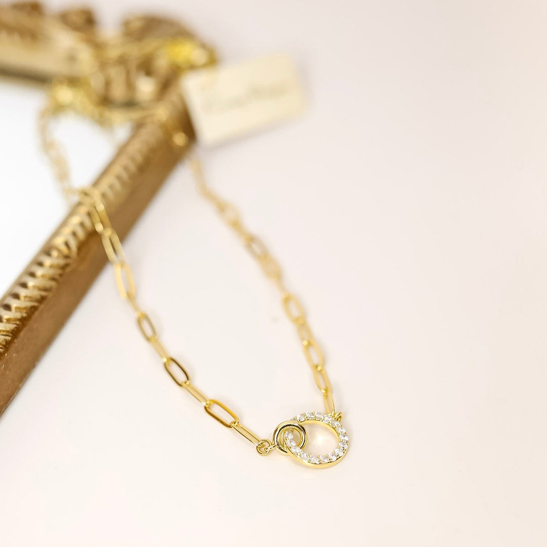 Kinsey Designs | Cyrus Interlocking Circle Necklace in Gold