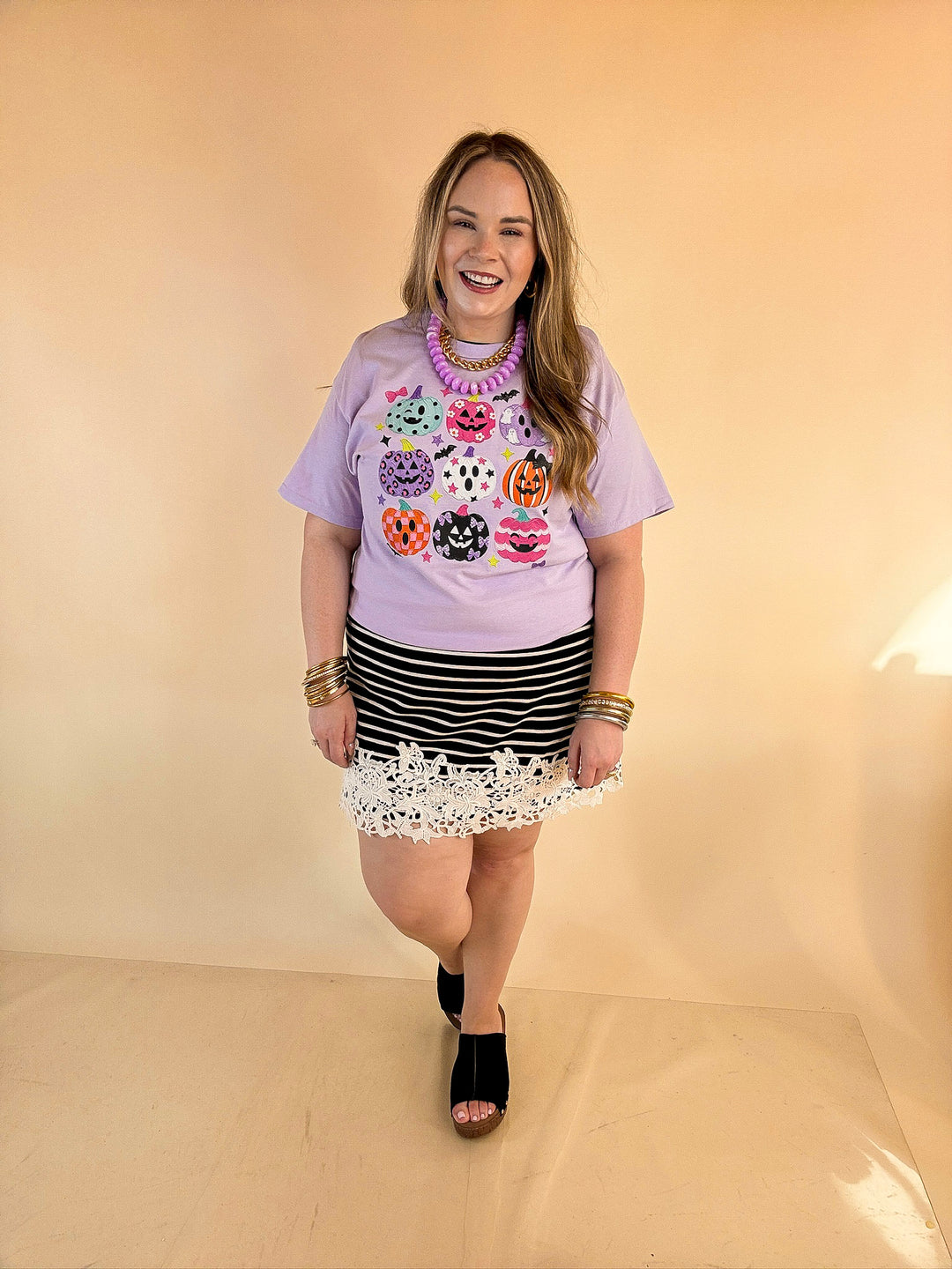 The Pumpkin Club Colorful Jack-O’-Lantern Halloween Graphic Tee in Lavender Purple