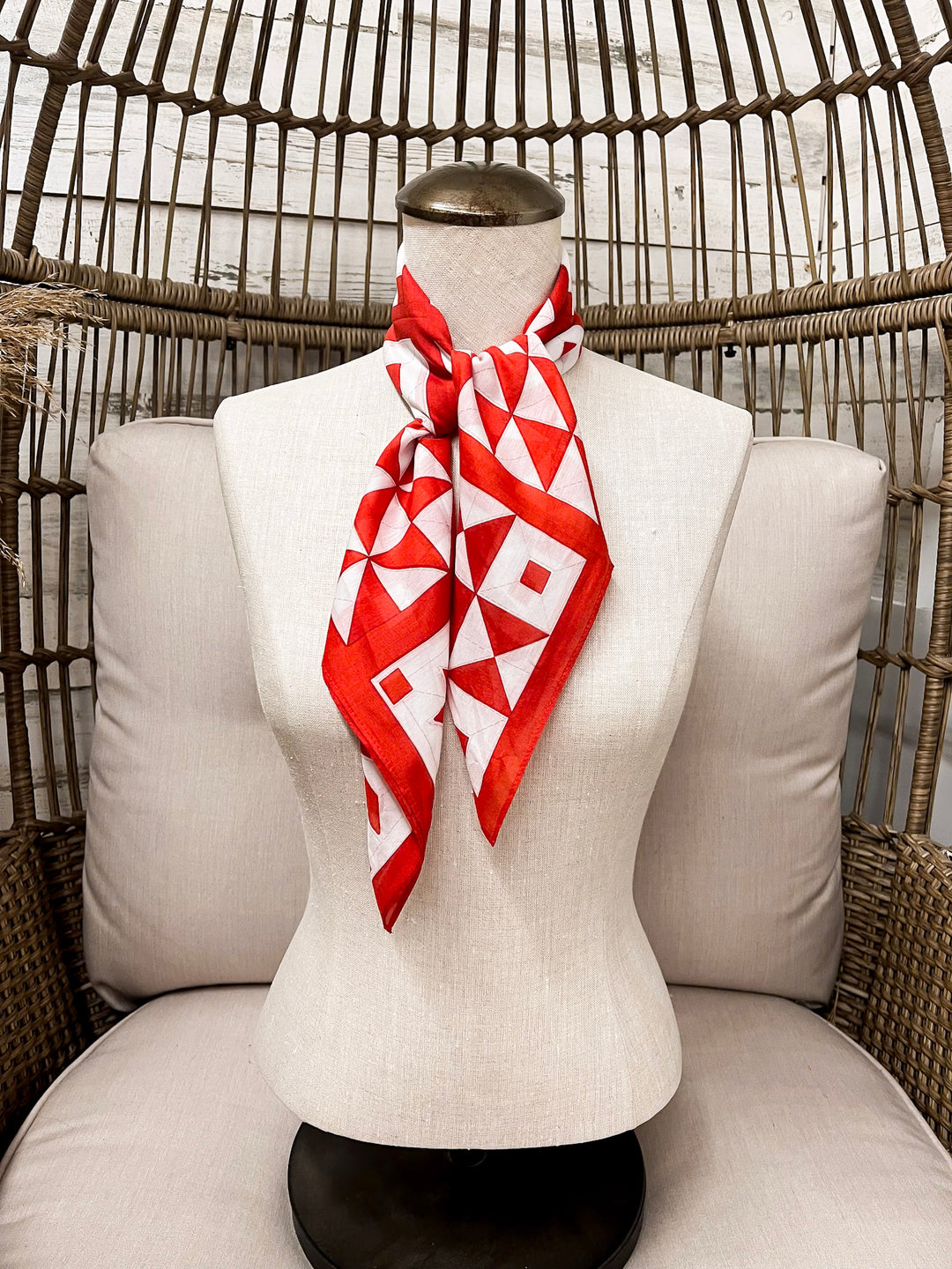 XOXO Art & Co | Red & White Quilted Print Shorty Wild Rag Scarf in Red and White