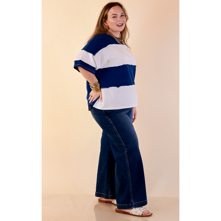 Simply Striking Color Block Rugby Style Wide Stripe Relaxed Short Sleeve Top in Navy Blue